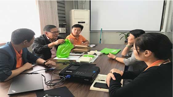 生物降解（jiě）產品（pǐn）吸引馬來西亞客人來草莓视频在线观環保考察