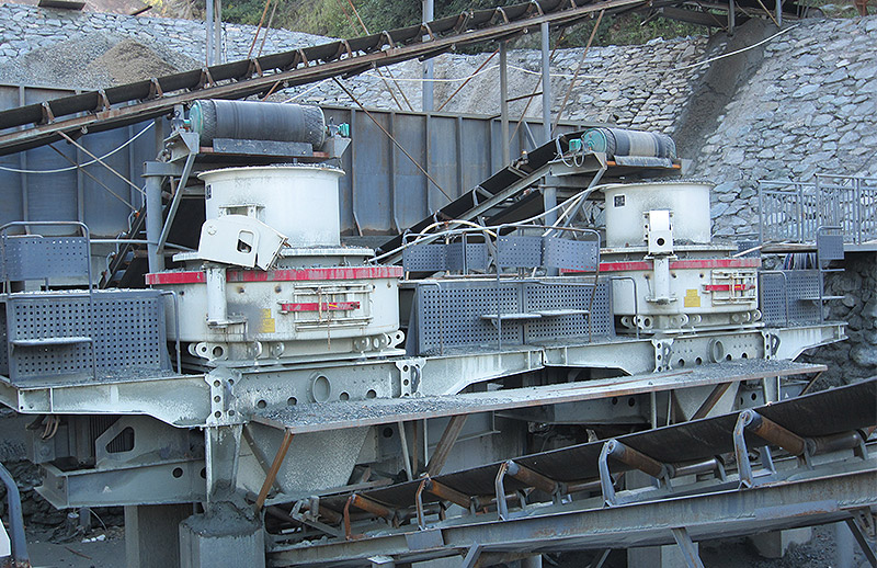 河南骚片AV蜜桃精品一区重工銷售的河卵石製砂機的優點介紹